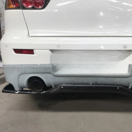 Suitable for Mitsubishi Yishen Rally Version Rear Shovel Lancer Rear Spoiler Car Modification Accessories Size Surround