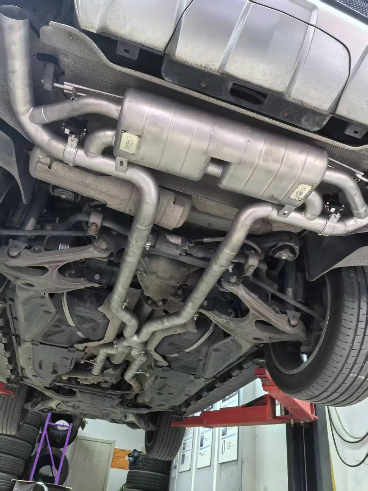 For 2012~2016 Mercedes AMG GL63 ML63 X166 5.5 Exhaust Muffler, Car Electric Valve Exhaust System Created with 304 Stainless Stee