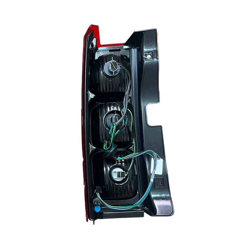 HU2800100 HU2801100 New Car Rear Bumper Tail Lamp Brake Lamp Tail Light Taillights Cover For Hummer H3 2006 2007 2008 2009 2010