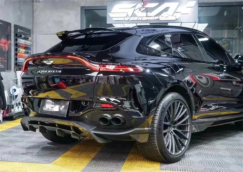 Facelift Car Front Bumper Grilles Rear Bumpers Exhaust Pipes Side Skirts Carbon Body Kit for Aston Martin DBX 707 Bodykit