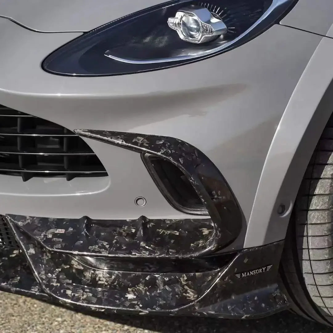 Dry Carbon Fiber Material For Aston Martin DBX Upgrade Mansori Style Body Kit Front Lip Tuyere Wheel Eyebrow Side Skirts