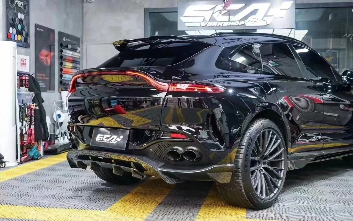 For Aston Martin DBX Upgrade 707 Front and Rear Bumper Spoiler Carbon Fiber Body Kit