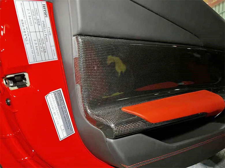 Ferrari 488 GTB unveils new high-quality OEM-style dry carbon fiber door pairs