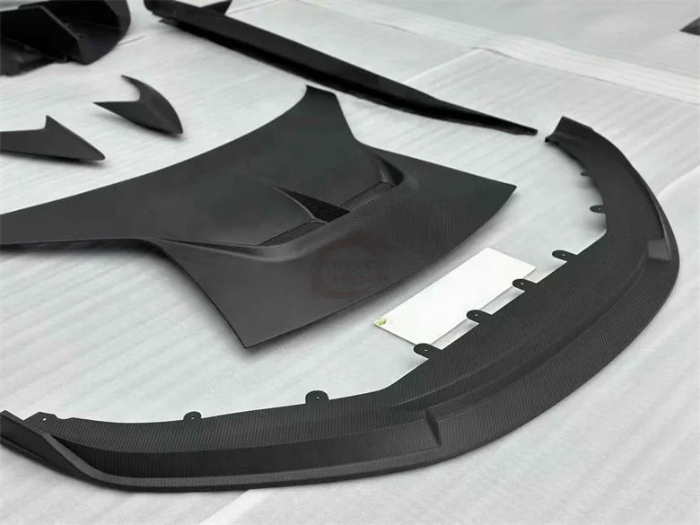 For Lotus Emira Upgrade V Style Dry Carbon Fiber Front Lip Side Skirts Rear Diffuser Rear Spoiler Hood Side air Vents