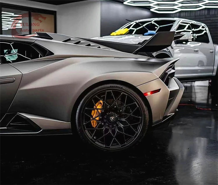 New product STO style hot pressed dry carbon fiber body kit front bumper rear bumper cover for Lamborghini Huracan LP580 LP610