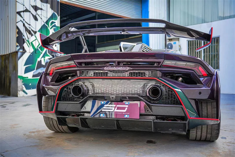 Used for Lamborghini Huracan LP610 LP580 EVO STO Style Dry Carbon Fiber Front and Rear Bumper Side Skirts Hood and Body Kit