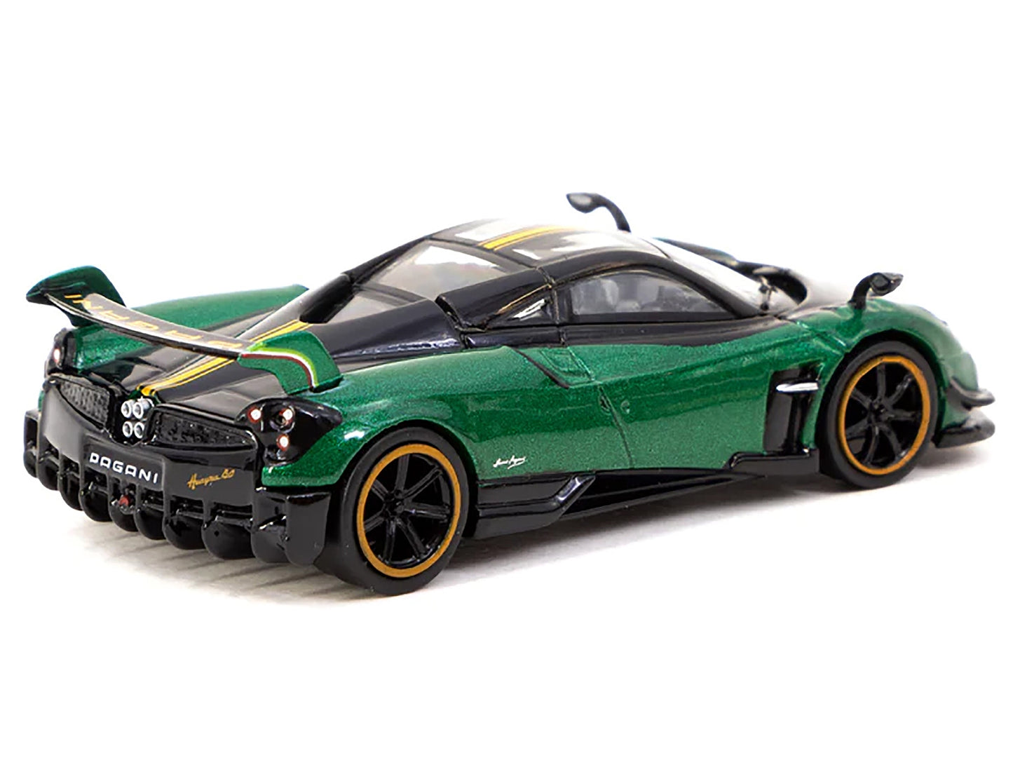 Pagani Huayra BC Trifoglio Verde Green Metallic and Black with - Premium Pagani Models from Tarmac Works - Just $45.99! Shop now at Rapidvehicles