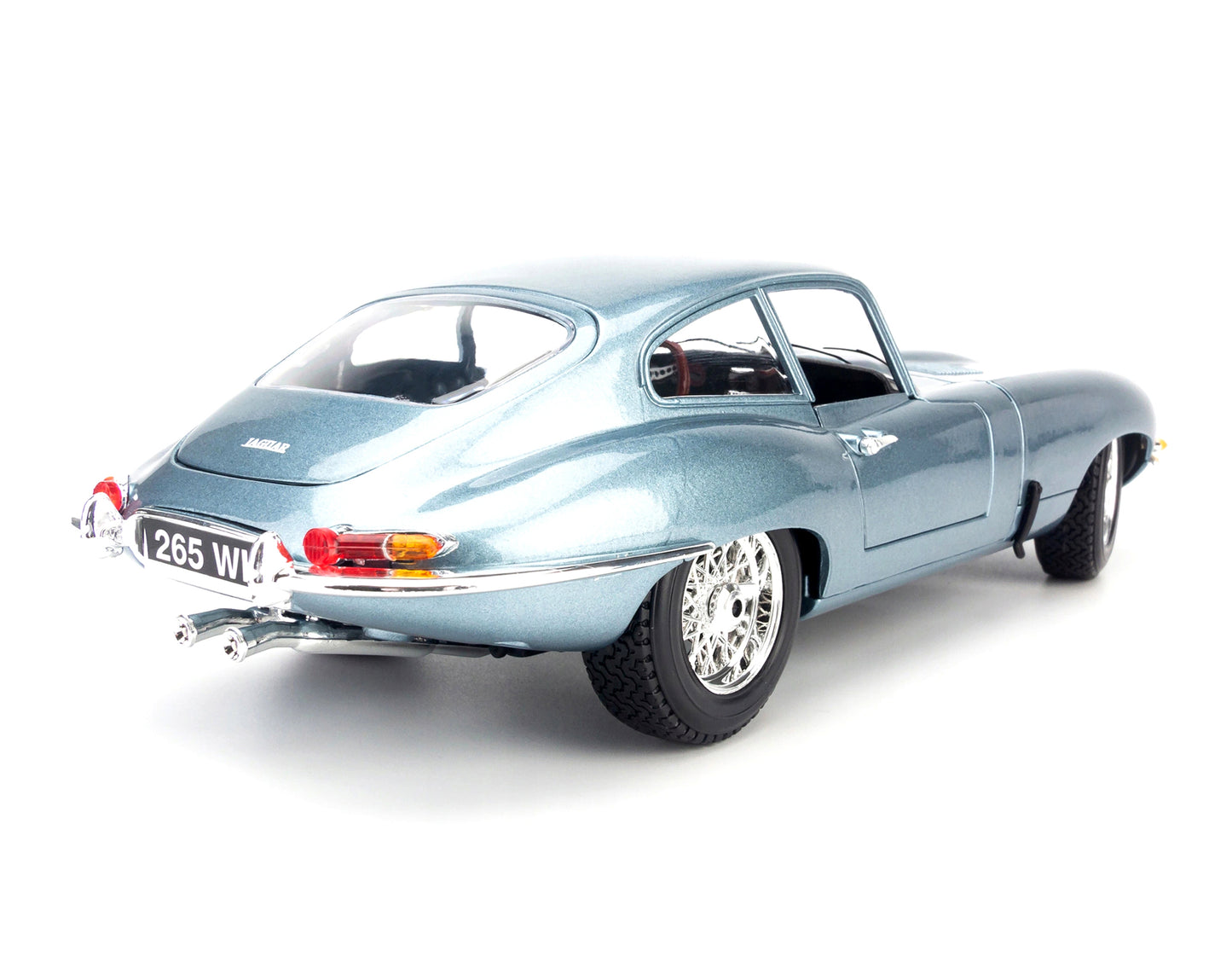 1961 Jaguar E Type Coupe Blue Metallic 1/18 Diecast Model Car by Bburago