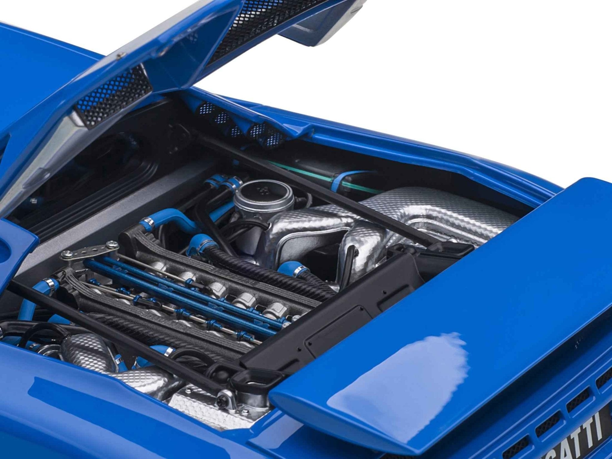 Bugatti EB110 SS Super Sport French Racing Blue with Silver Wheels 1/18 Model Car by Autoart - Rapid Vehicles