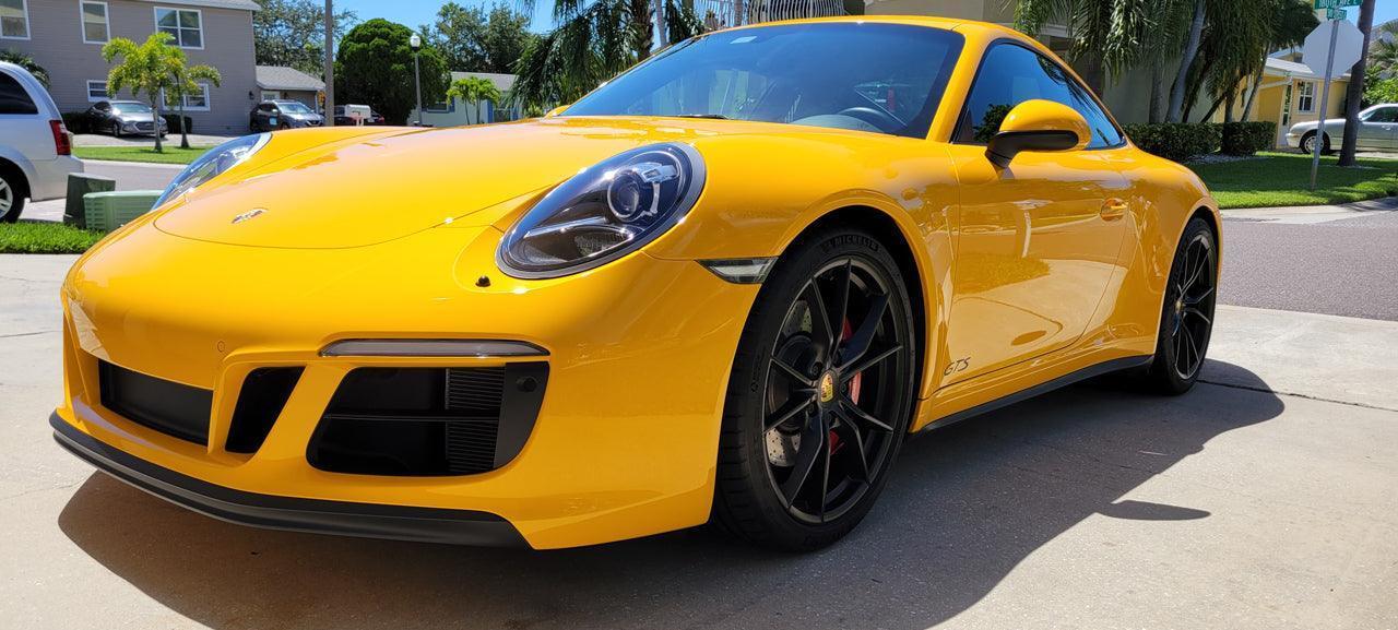 "GTS" Door Vinyl Logo Emblems for Porsche Vehicles (Boxter, Cayman, 911, Macan, Cayenne, Panamera) - Rapid Vehicles