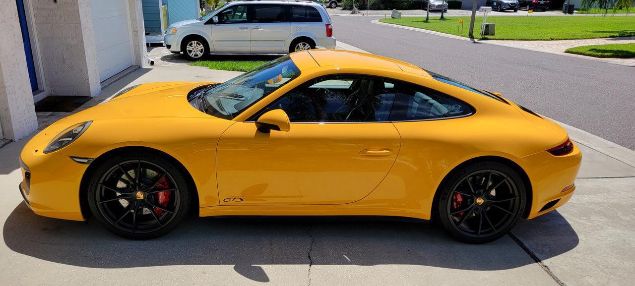 "GTS" Door Vinyl Logo Emblems for Porsche Vehicles (Boxter, Cayman, 911, Macan, Cayenne, Panamera) - Rapid Vehicles