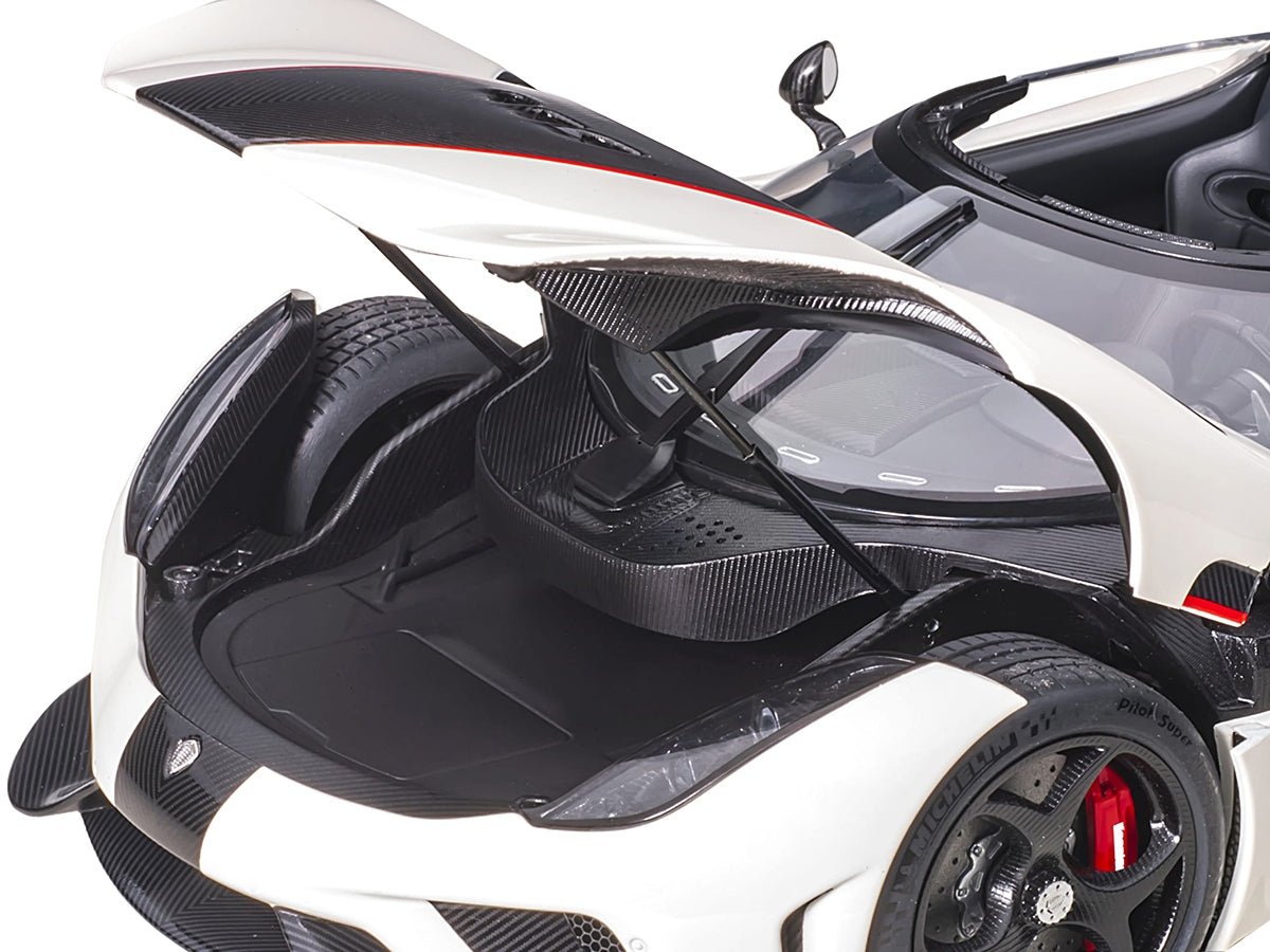 Koenigsegg Regera White with Black Carbon and Red Stripes 1/18 Model Car by Autoart - Rapid Vehicles