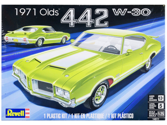 Level 5 Model Kit 1971 Oldsmobile 442 W - 30 1/25 Scale Model by Revell free shipping USA - Rapid Vehicles