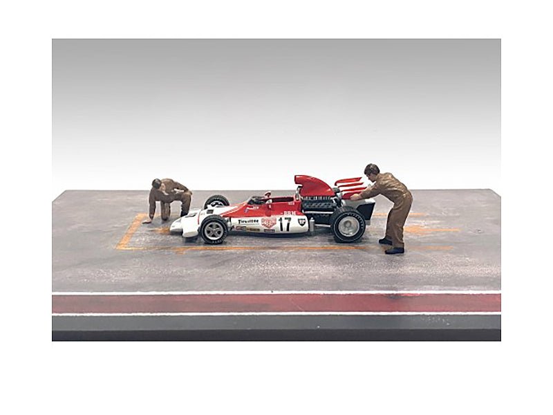 "Race Day" Two Diecast Figures Set 5 for 1/43 Scale Models by American Diorama free shipping USA - Rapid Vehicles