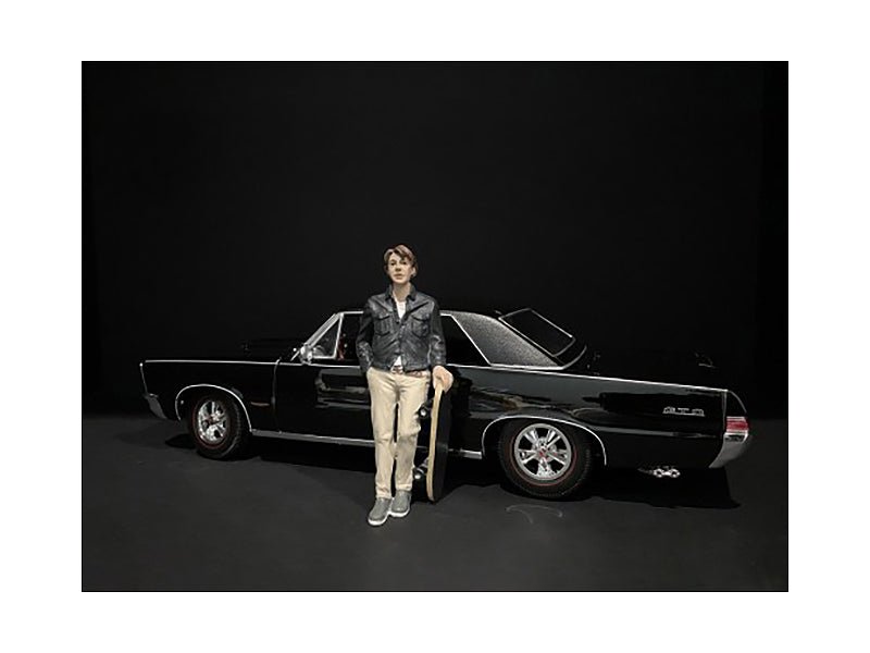 Skateboarder Figurine III for 1/24 Scale Models by American Diorama free shipping USA - Rapid Vehicles